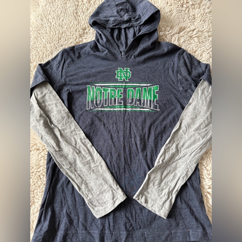Notre Dame Youth Long Sleeve Hooded Tee Size XL